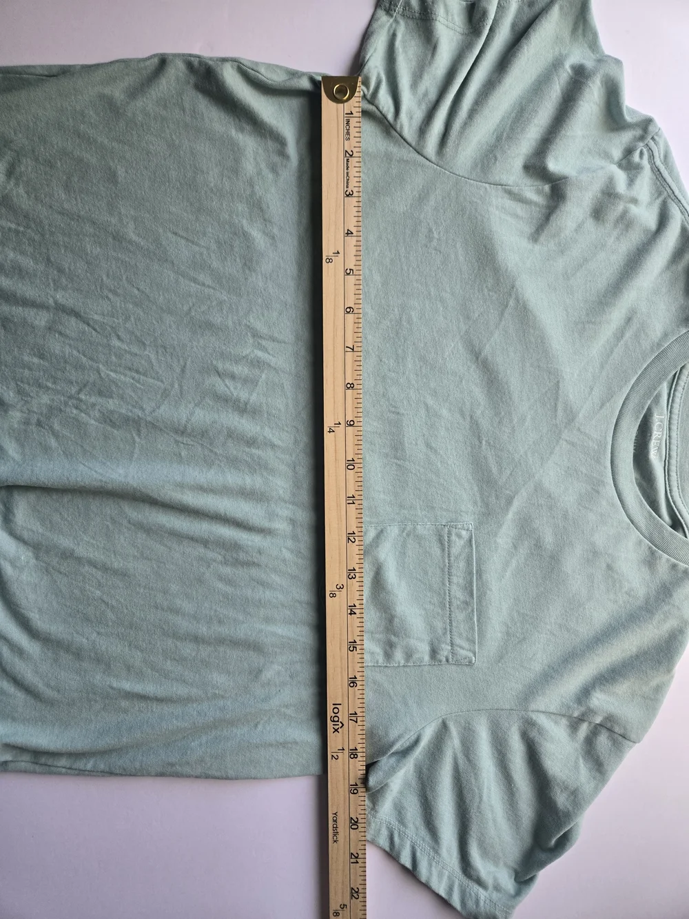 J.Crew Men’s Mint Green Pocket Crew Neck T‑Shirt – Size M